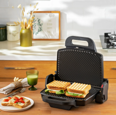 EMSAN BELLA GUSTO TOST MAKİNESİ SİYAH
