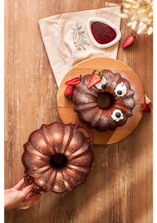 Emsan 50. Yıl Kek Kalıbı Bakır