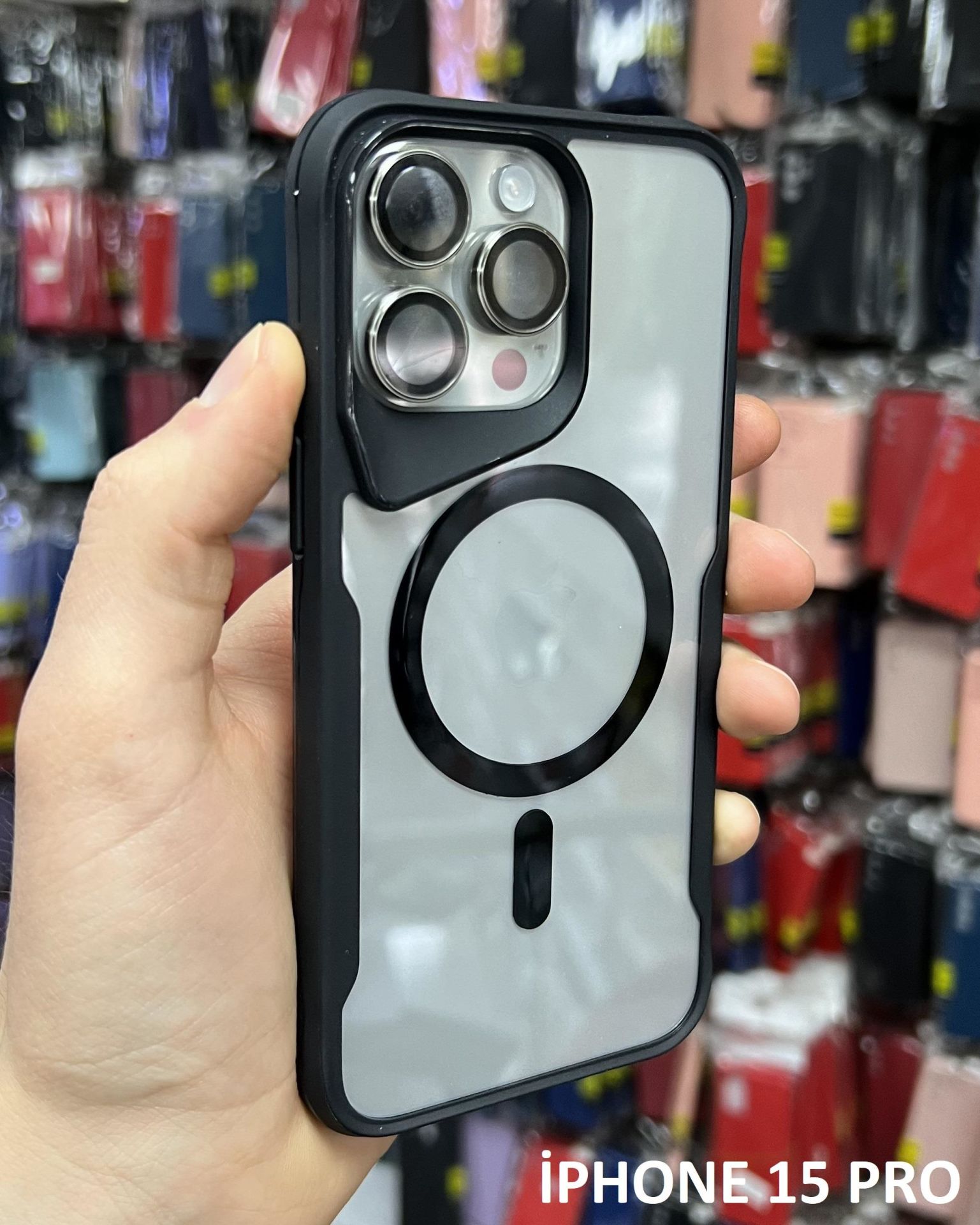İphone 15 Pro T-Max MagSafe Uyumlu Siyah Silikon Kılıf